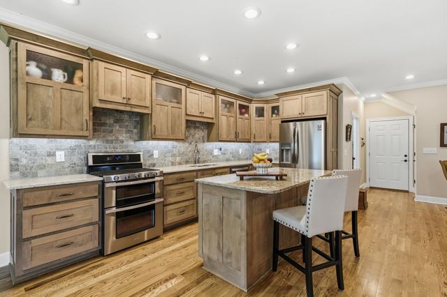 25 Dry Fork Dr, Winchester, TN 37398