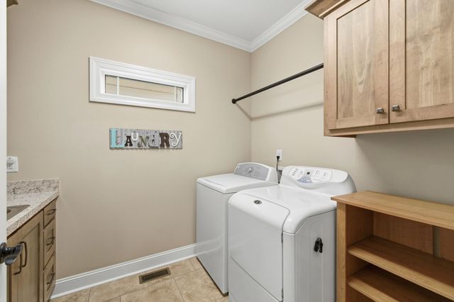 25 Dry Fork Dr, Winchester, TN 37398