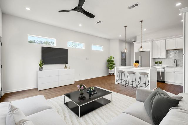 8210 Venus Street, Houston, TX 77088