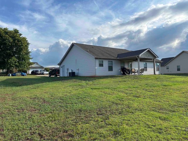 111 Manor House Lane, Chesnee, SC 29323