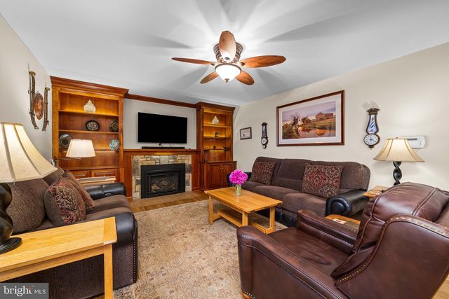 2528 RAVEN RD, Wilmington, DE 19810