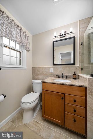 2528 RAVEN RD, Wilmington, DE 19810