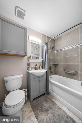2528 RAVEN RD, Wilmington, DE 19810