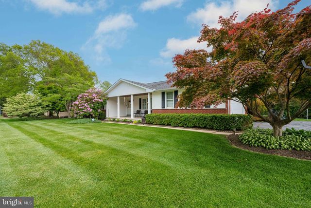 2528 RAVEN RD, Wilmington, DE 19810