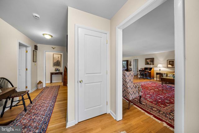 2528 RAVEN RD, Wilmington, DE 19810