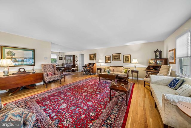 2528 RAVEN RD, Wilmington, DE 19810