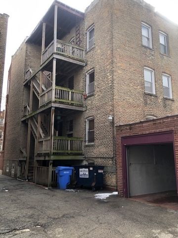 1634 W Fargo Avenue, Chicago, IL 60626