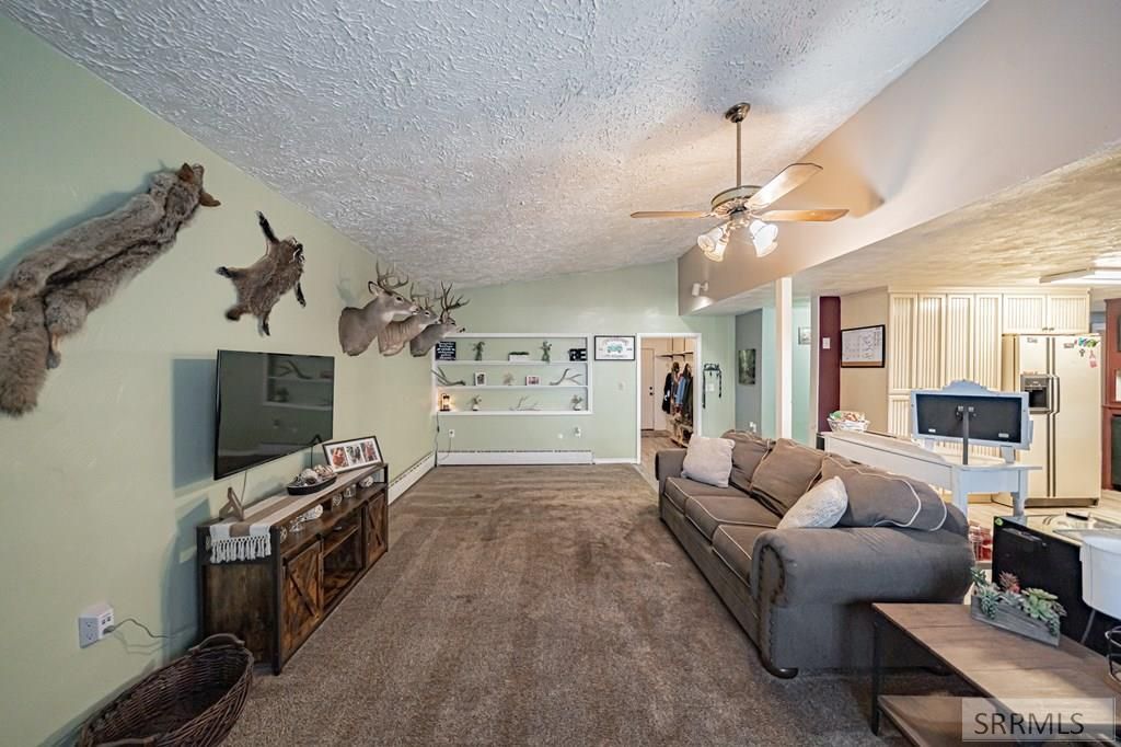 Image 11 of property listing at 446 W Hwy 39 # A, Blackfoot, ID 83221