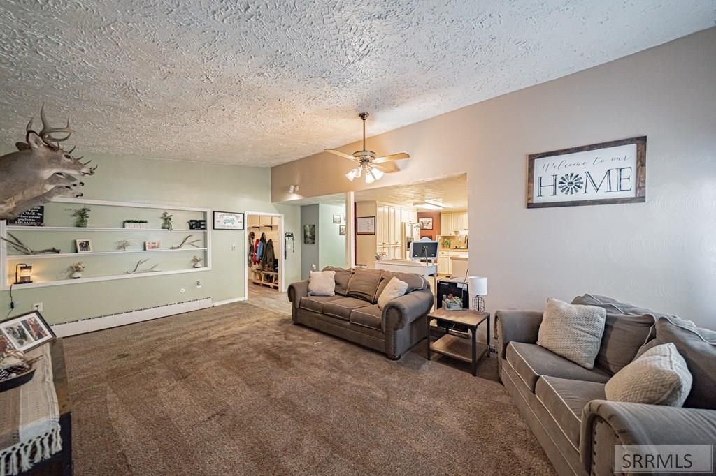 Image 12 of property listing at 446 W Hwy 39 # A, Blackfoot, ID 83221