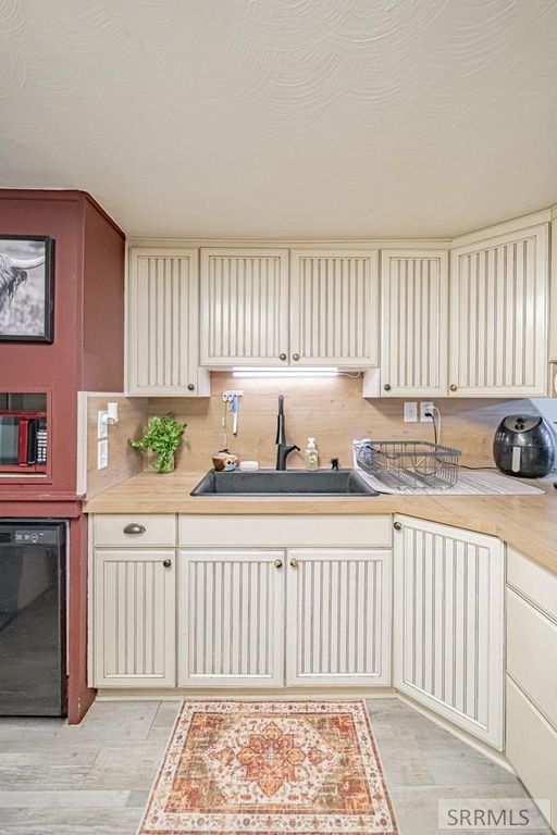 Image 18 of property listing at 446 W Hwy 39 # A, Blackfoot, ID 83221