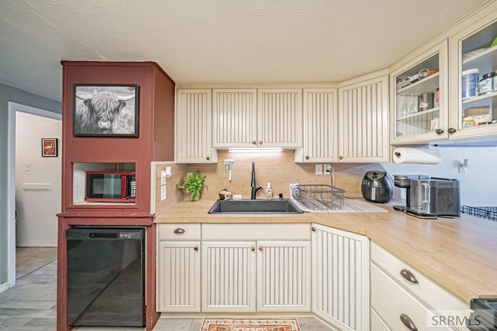 Image 19 of property listing at 446 W Hwy 39 # A, Blackfoot, ID 83221