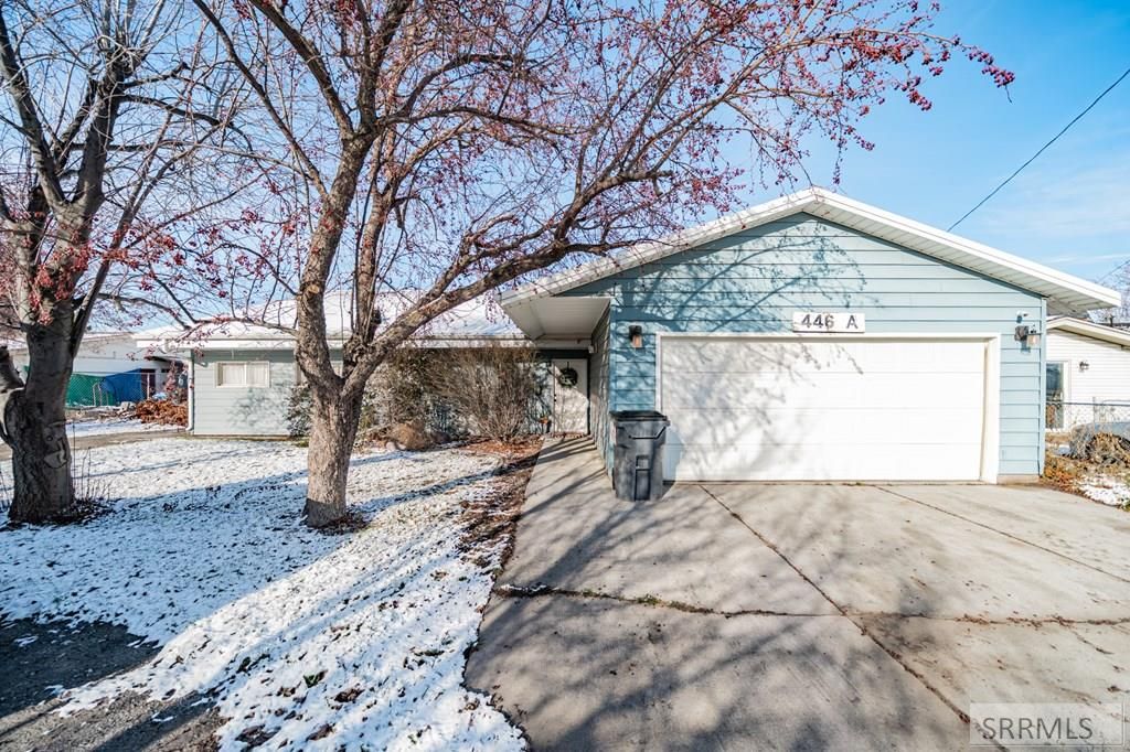 Image 5 of property listing at 446 W Hwy 39 # A, Blackfoot, ID 83221