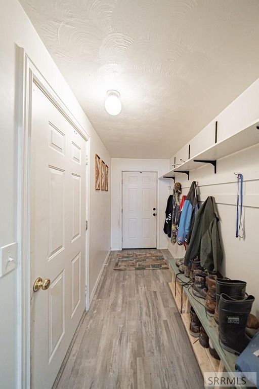 Image 6 of property listing at 446 W Hwy 39 # A, Blackfoot, ID 83221