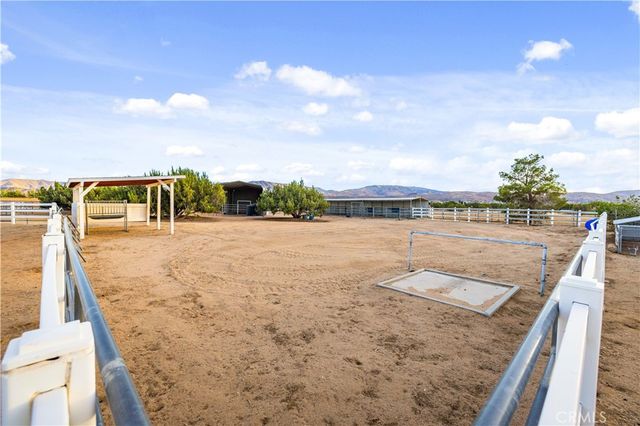 40109 22nd Street W, Palmdale, CA 93551