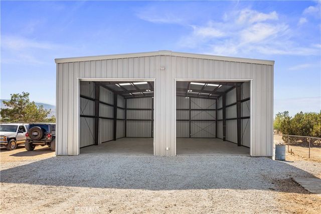 40109 22nd Street W, Palmdale, CA 93551