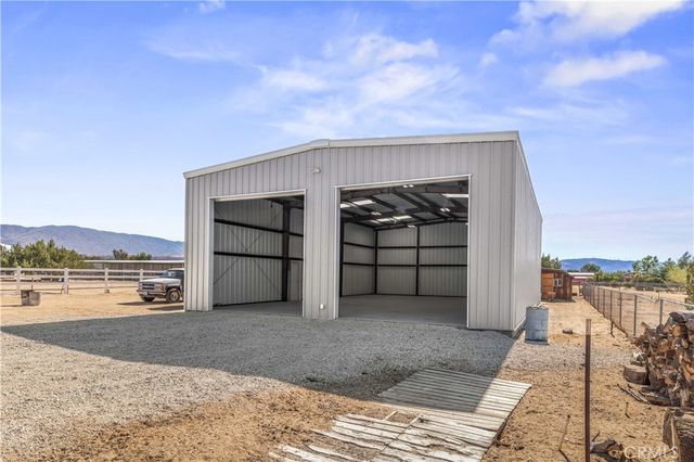 40109 22nd Street W, Palmdale, CA 93551