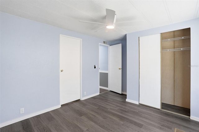 5705 HOLIDAY PARK BOULEVARD, North Port, FL 34287