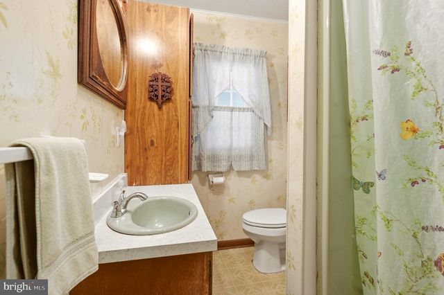 33 BURNS RD, Millville, NJ 08332