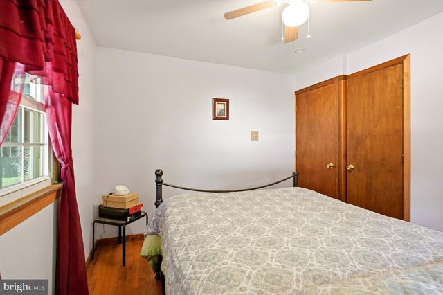 33 BURNS RD, Millville, NJ 08332