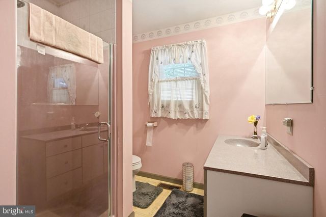 33 BURNS RD, Millville, NJ 08332