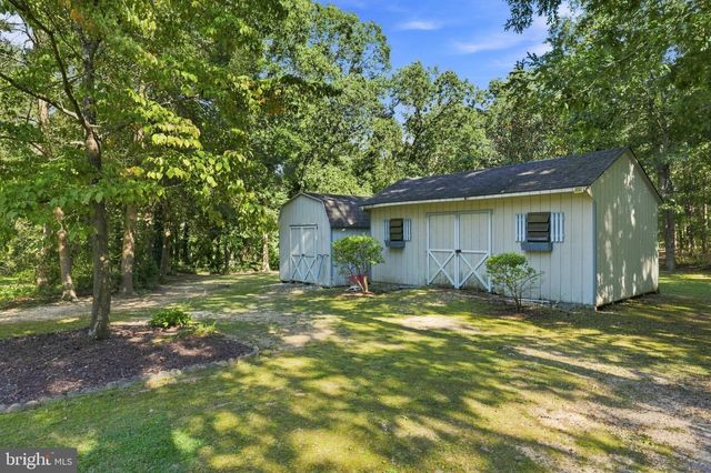 33 BURNS RD, Millville, NJ 08332