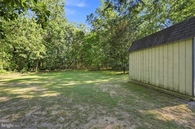 33 BURNS RD, Millville, NJ 08332