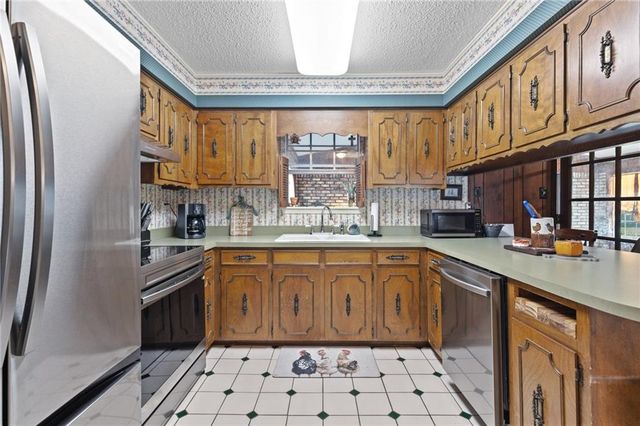 8780 Mace Drive, Eight Mile, AL 36613