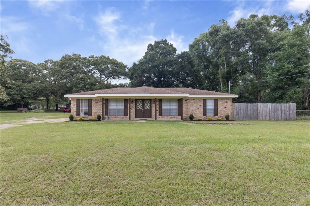 8780 Mace Drive, Eight Mile, AL 36613