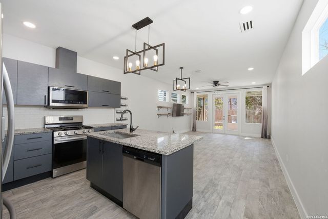 344 Claremont, San Antonio, TX 78209