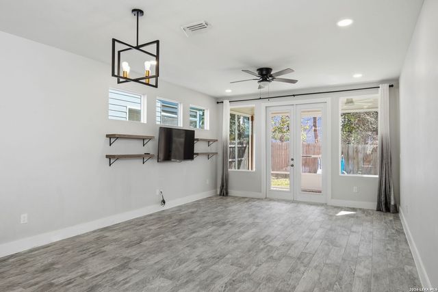 344 Claremont, San Antonio, TX 78209