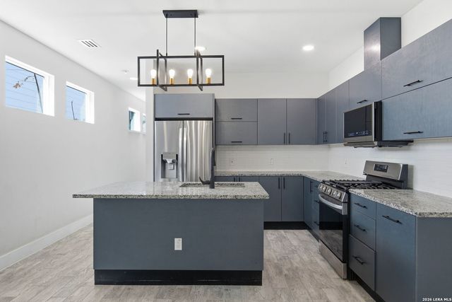 344 Claremont, San Antonio, TX 78209