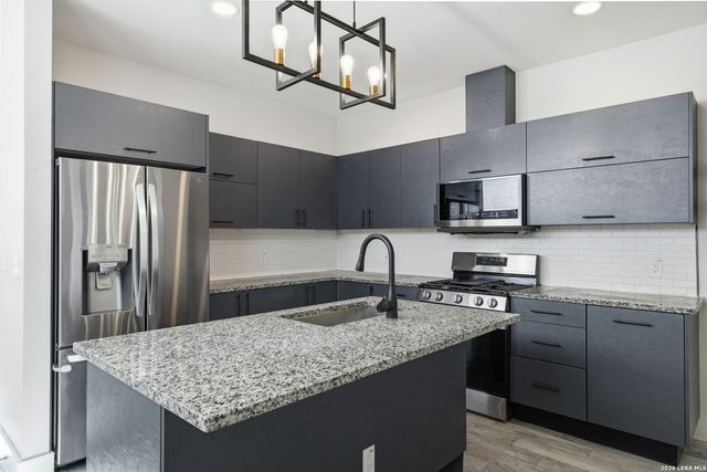 344 Claremont, San Antonio, TX 78209