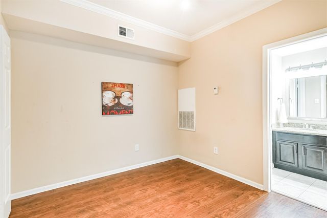 2255 Braeswood Park 183, Houston, TX 77030