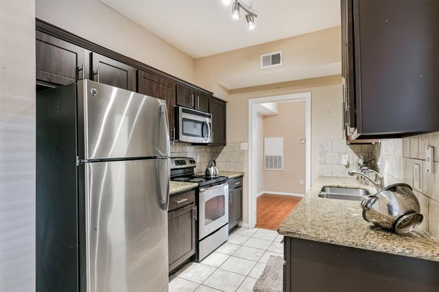 2255 Braeswood Park 183, Houston, TX 77030