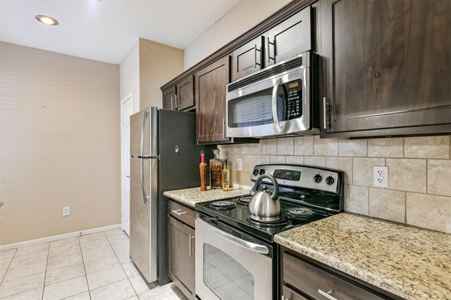 2255 Braeswood Park 183, Houston, TX 77030