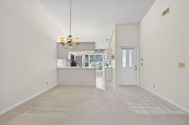 10819 SE Sea Pines Circle, Hobe Sound, FL 33455