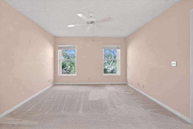 10819 SE Sea Pines Circle, Hobe Sound, FL 33455