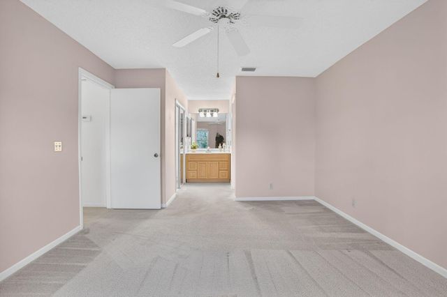 10819 SE Sea Pines Circle, Hobe Sound, FL 33455