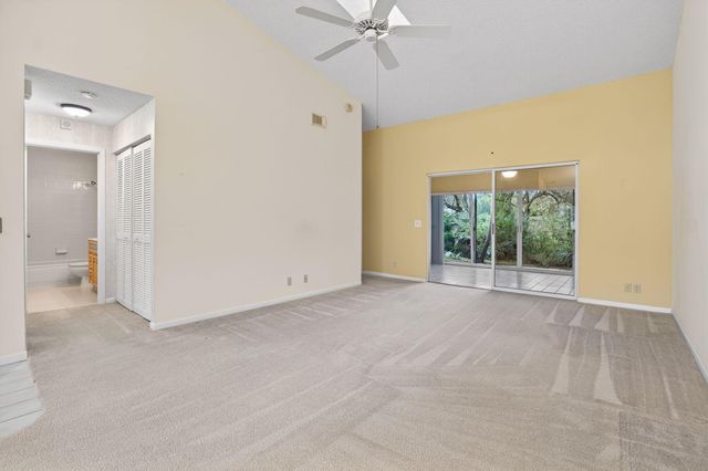 10819 SE Sea Pines Circle, Hobe Sound, FL 33455