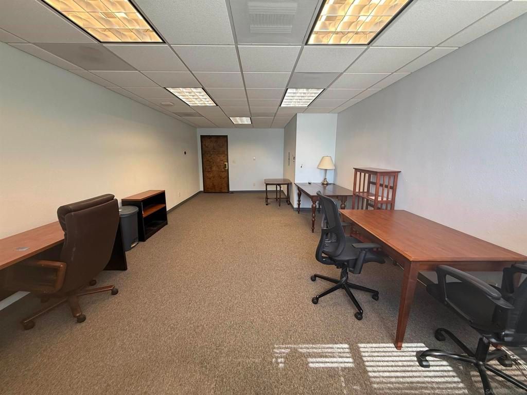 4452 Park Blvd Suite 202, San Diego, CA 92116 — photo 3