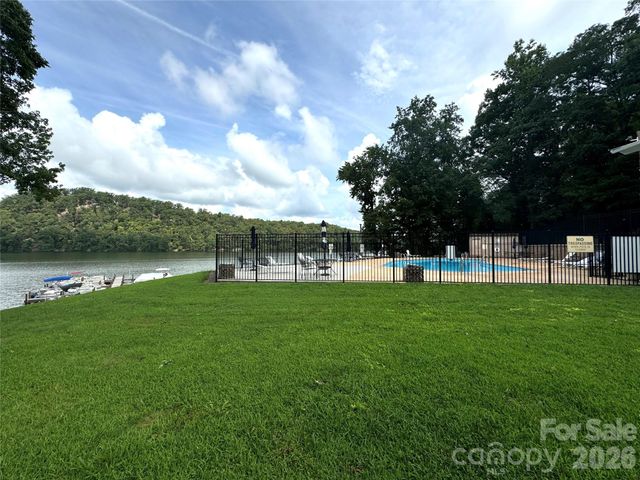 226 Balsam Circle, Troy, NC 27371