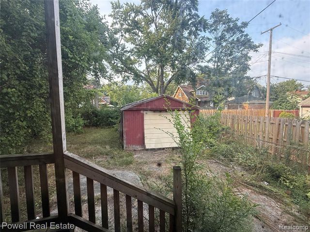 13659 Linnhurst Street, Detroit, MI 48205