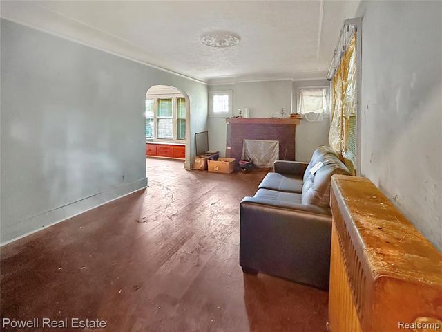 13659 Linnhurst Street, Detroit, MI 48205