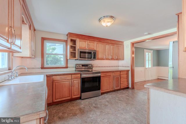 1474 BURLEIGH AVE, Cape May Court House, NJ 08210