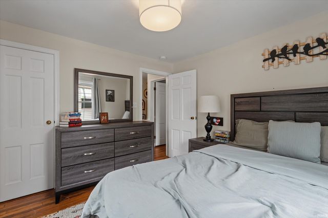 1430 E Monroe Street, South Bend, IN 46615