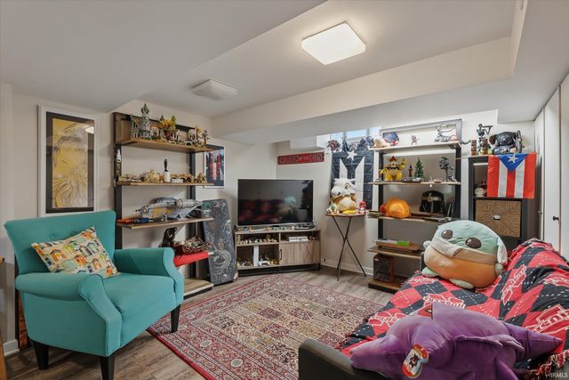 1430 E Monroe Street, South Bend, IN 46615