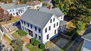 12 Salem St 2, Haverhill, MA 01835