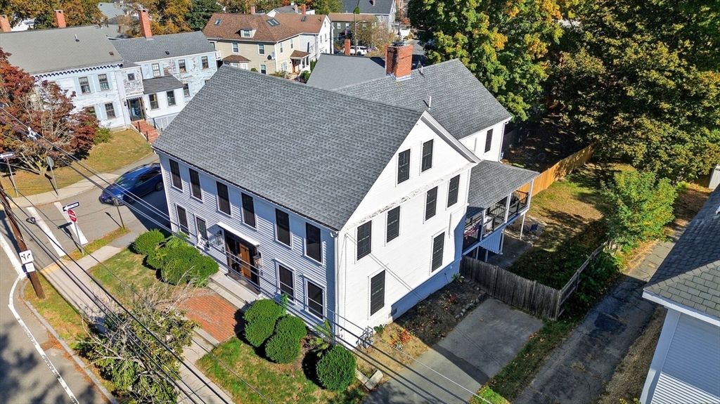 12 Salem St 2, Haverhill, MA 01835