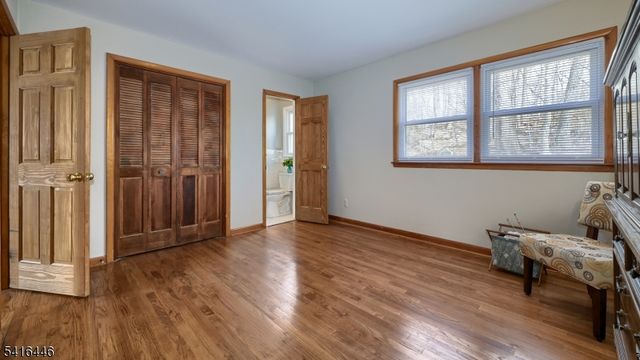 96 Lions Head Dr, Wayne Twp., NJ 07470