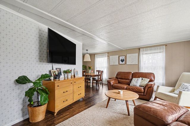 315 Mc Cumber Street, Buchanan City, MI 49107